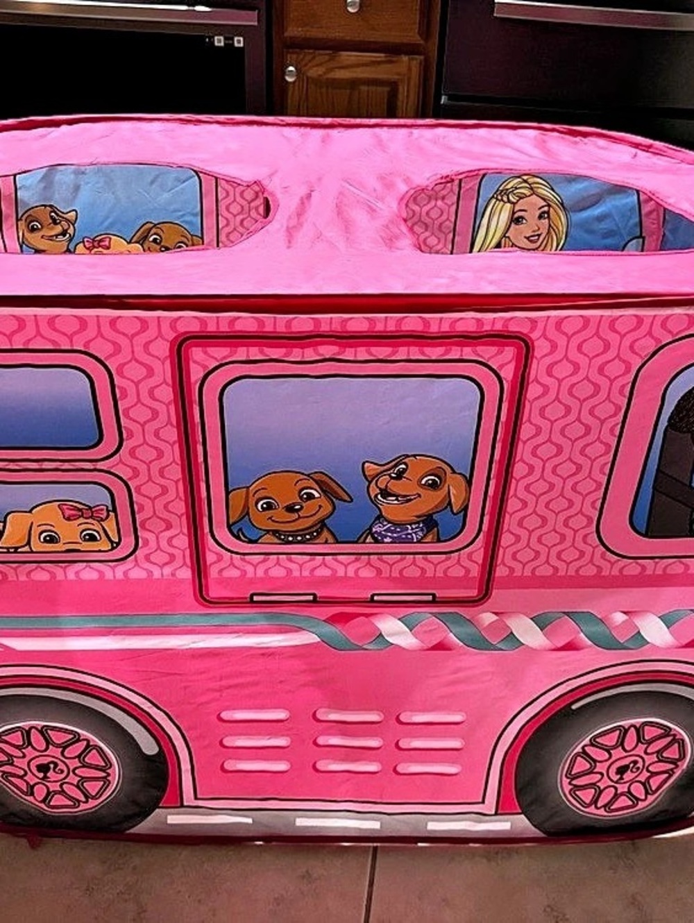 Barbie Pink Play Tent NWOT